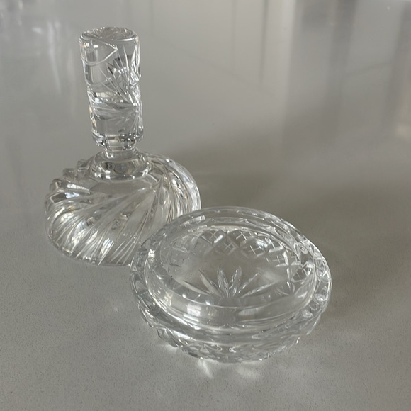 Crystal ring keeper - Picture 2 of 4